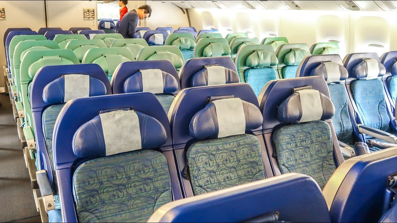 TRIP REPORT | Cathay Pacific | Boeing 777-300 | Taipei - Hong Kong (TPE-HKG) | Economy Class