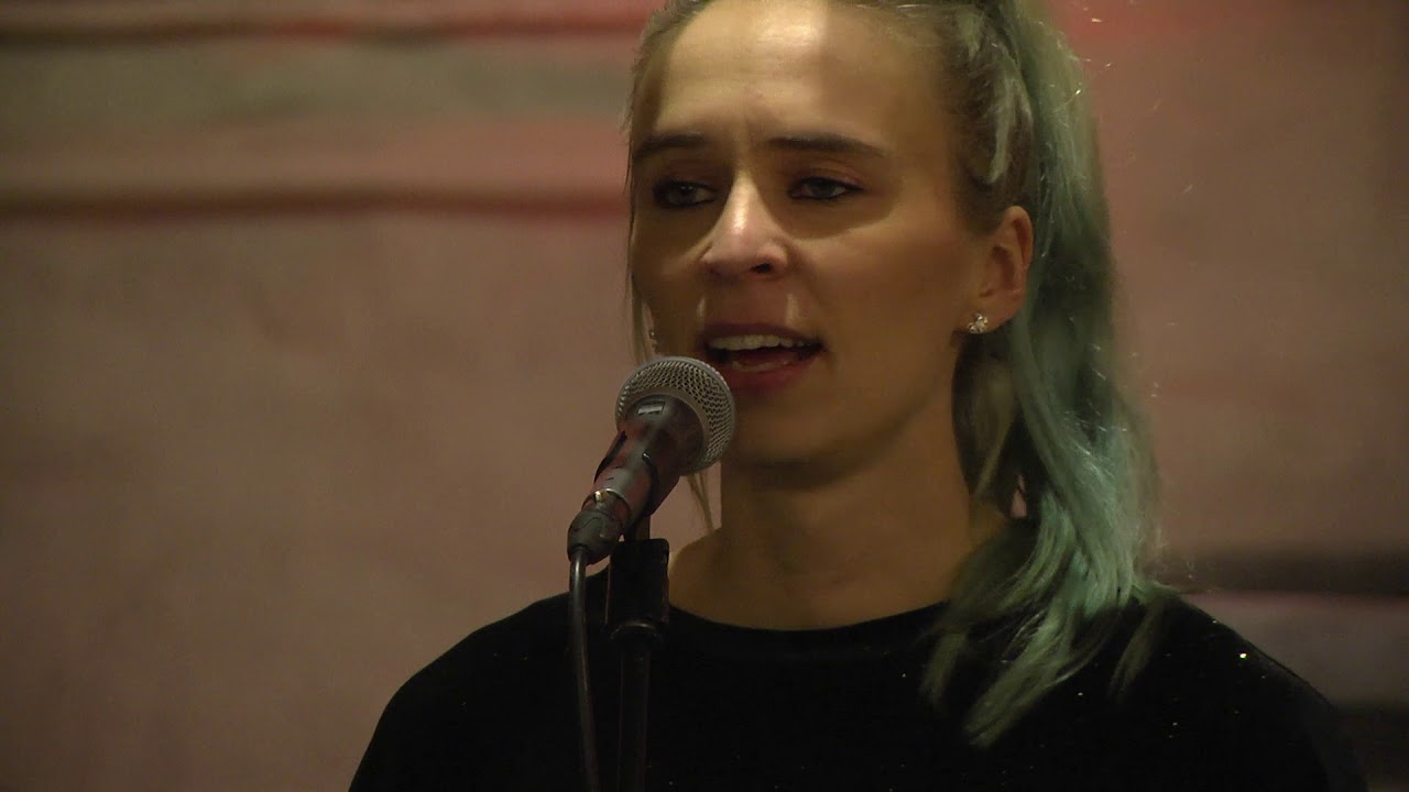 Emma Raunio - Himlen i min famn