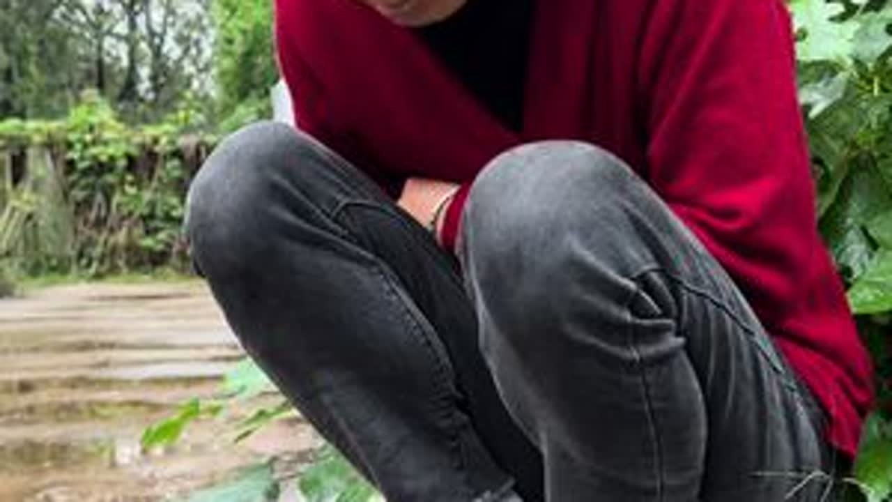 您看看 晓歌 就是这 ！有啥也不说 不知道情况下 都 又 不愿意了 …… 哎 ！#我的乡村生活 #记录真实生活 #中秋节快乐