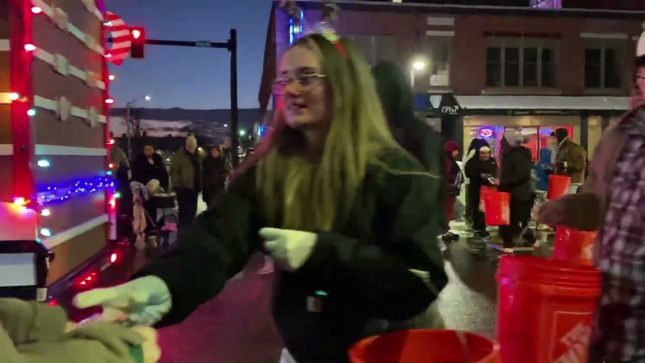 Santa Shuffle and Parade 2025
