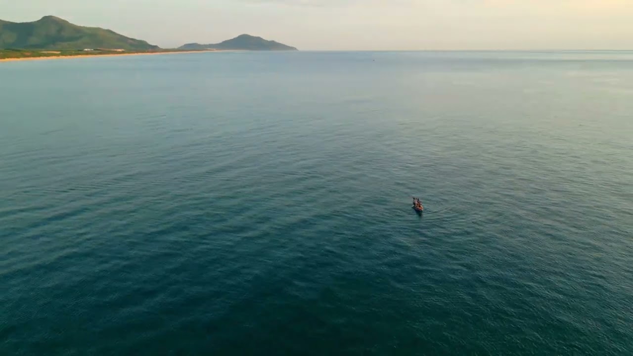 Lang Co Beach and Hai Van Pass - Hue Vietnam