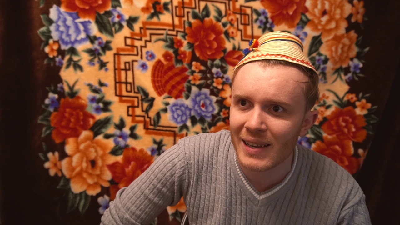 INTERVIU DE VALENTINE'S DAY CU SĂNDEL