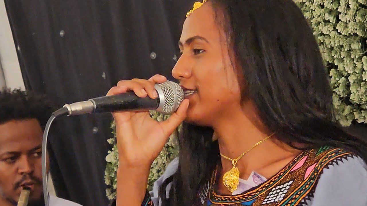 ድምፃዊት ሰብለ ካሕሳይ 