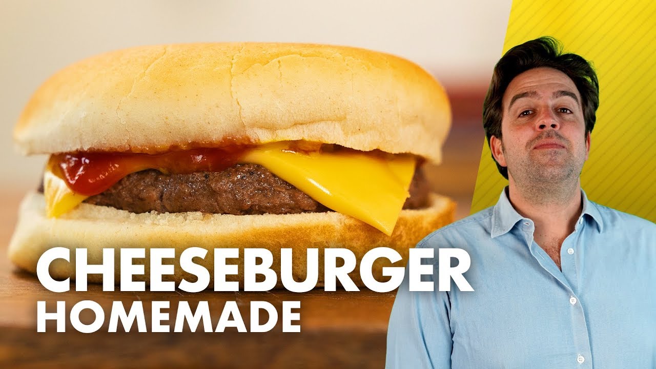 Cheeseburger di McDonald's *DOVE TUTTO &Egrave; NATO*