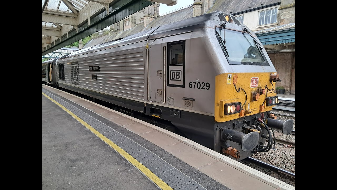 TRAIN SPOTTING AT SHREWSBURY
