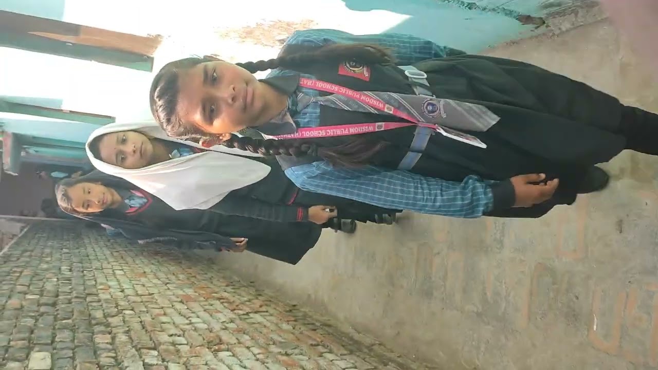 STUDENTS ENTRY FOR DEBATE #viral #shorts #short #video #trending #youtubeshorts #reels #Youtube