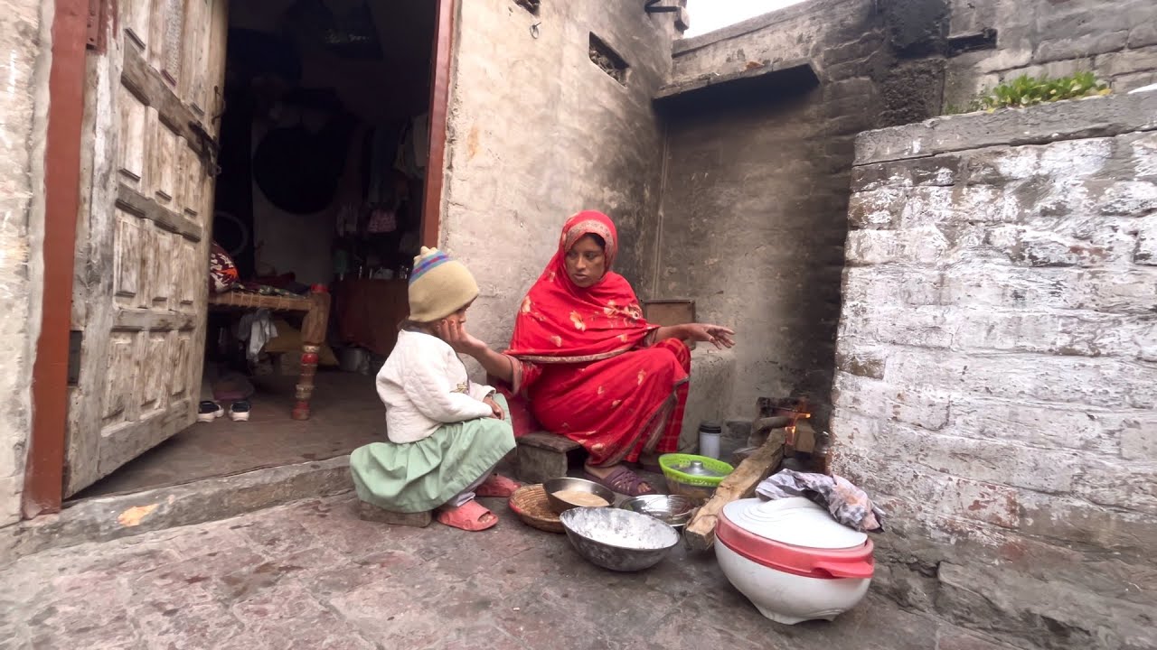 School jane ka pehla din hai aaj | ab yeh daily jaye gi | village family life | daily routine 