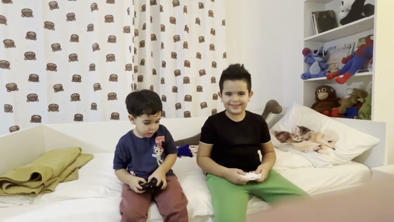 Adam's World   Unboxing No 1