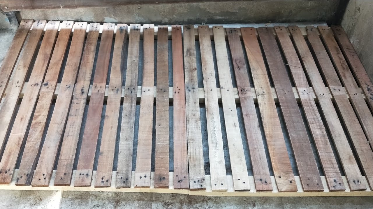 wooden pallets for goats and sheep 🐏🐑