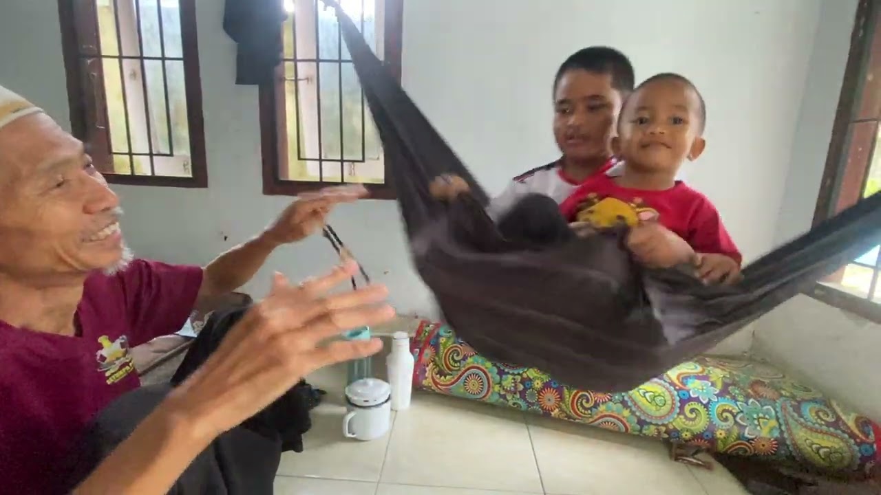 Dhiyaul dan Atha Main Bersama Niniq