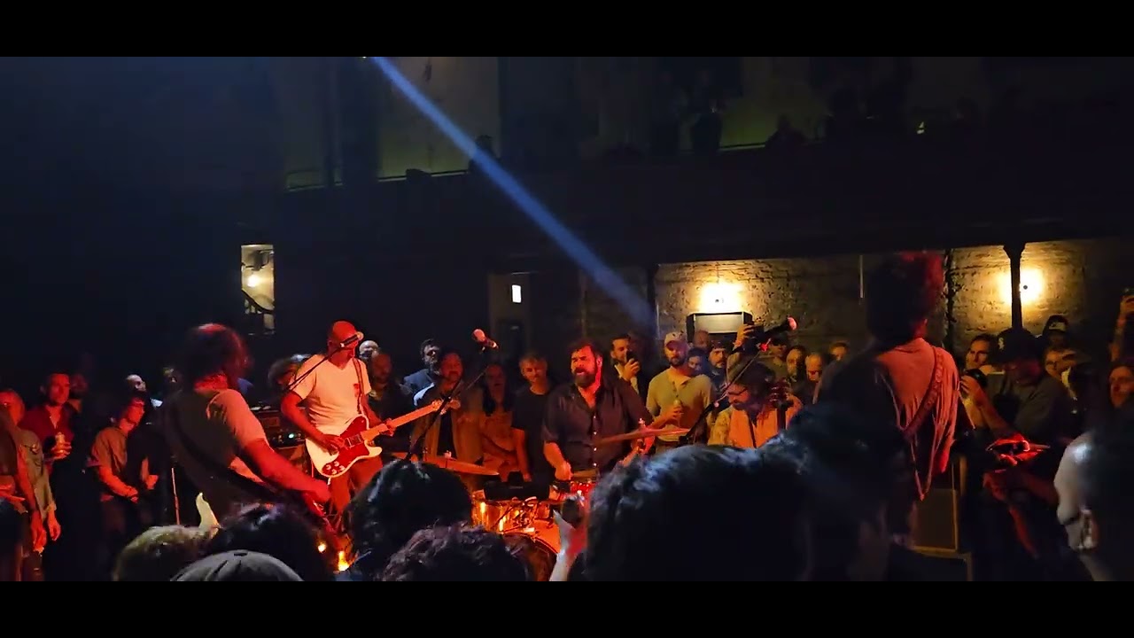 Pile - Hissing for Peace (Live from Thalia Hall Chicago) 