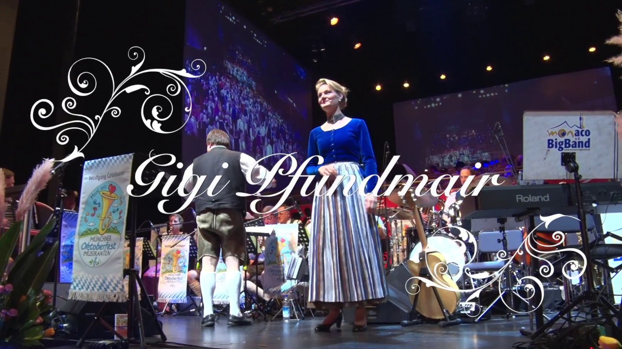 Gigi Pfundmair mit den Münchner Oktoberfest Musikanten beim Oide Wiesn Bürgerball 2018