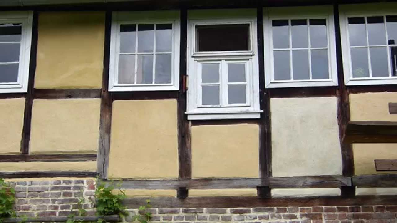 Old house renovation, Fachwerk verputzen mit Luftkalkmörtel