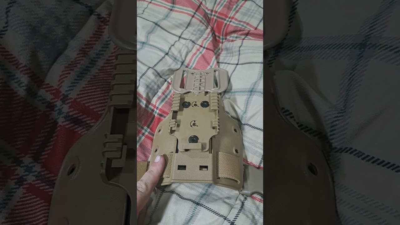 Safari Land drop leg holster paddle.