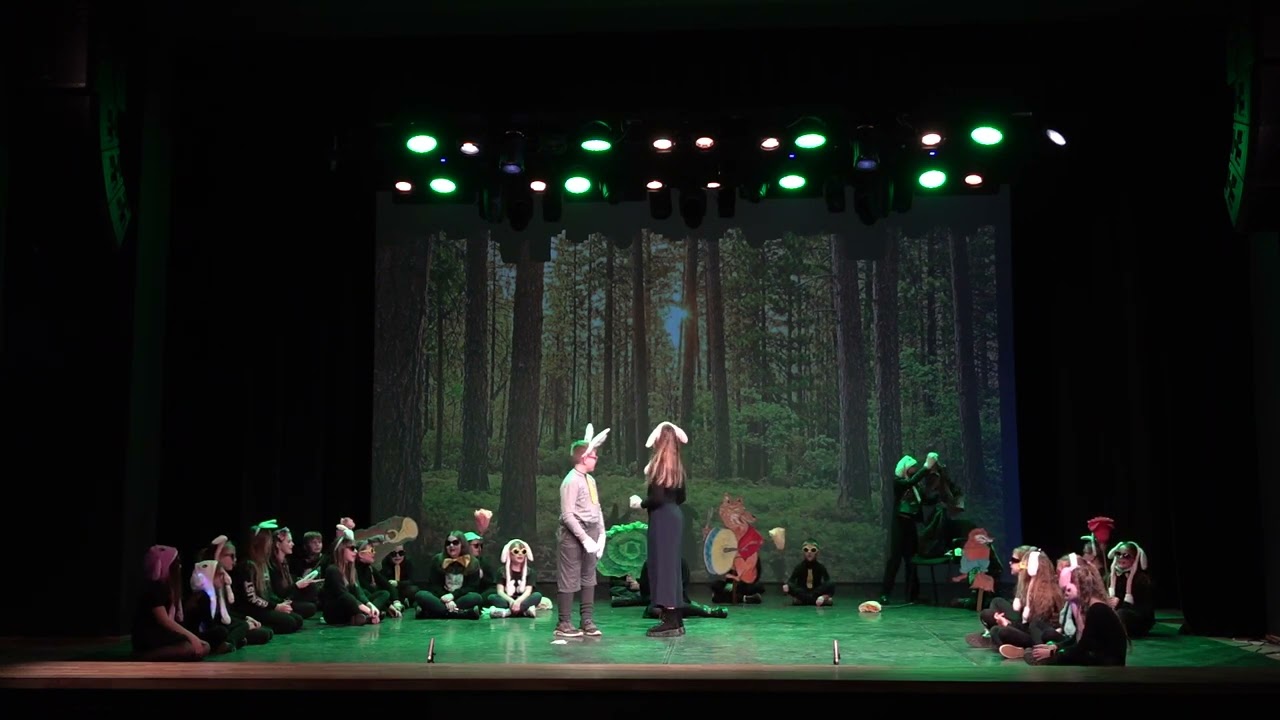 Santarvės mokyklos teatras   Spektaklis „Zuikis puikis“