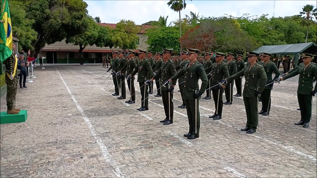 NPOR 15º BI Mtz - Declaração dos Aspirantes a Oficial da  turma Tenente José Sabino Maciel Monteiro.