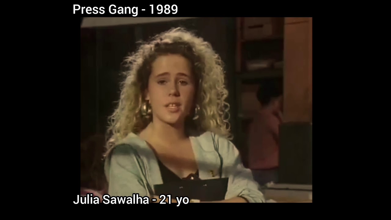 Julia Sawalha beautiful youth