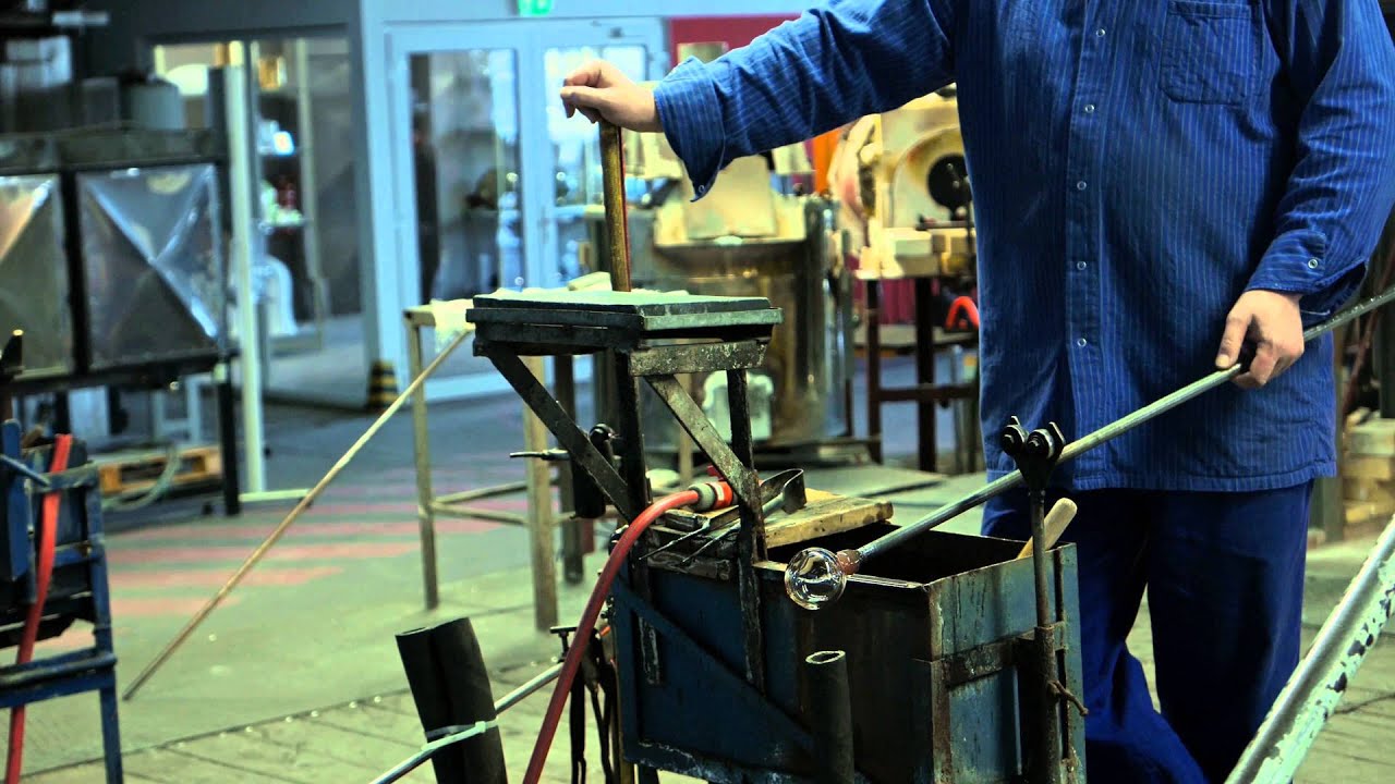 Panasonic LX 100 - UHD (4K) Sample Video Shots in a Glass-Manufactory, Glasmanufaktur