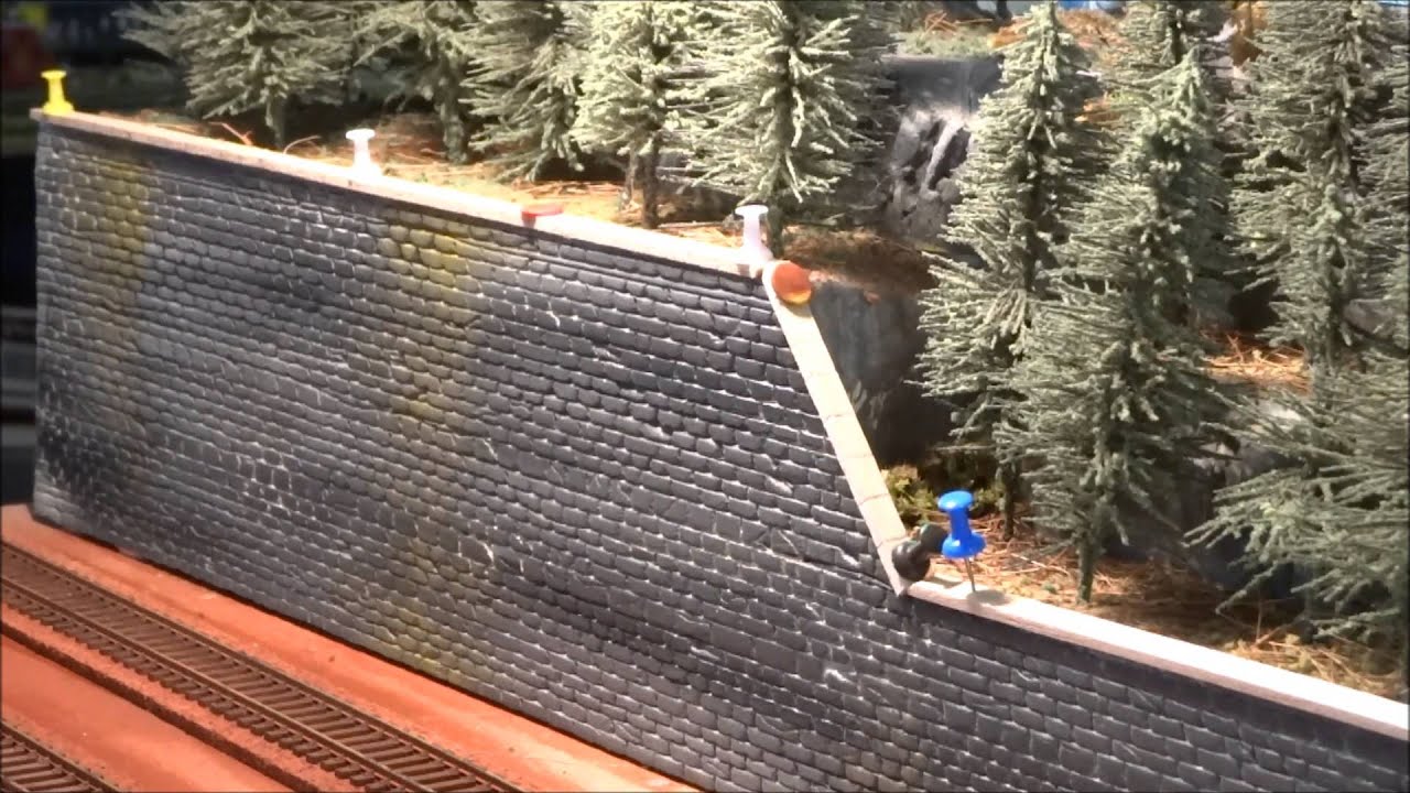 Train HO - Pose sapins, sable décor et ballast - Episode 4