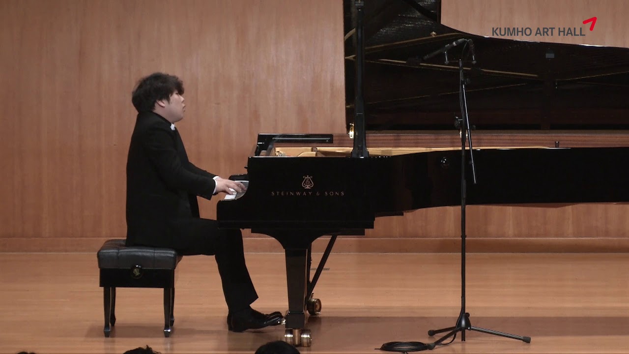 [아름다운 목요일] F. J. Haydn Keyboard Sonata in E Major, H.16/31 | Jong Hai Park, Piano