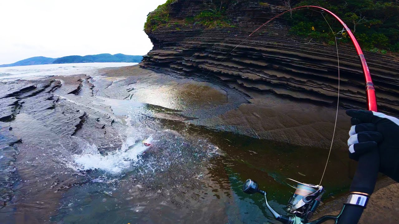 【水没する磯】満潮で沈む磯、大物連発の凄い場所だった。。