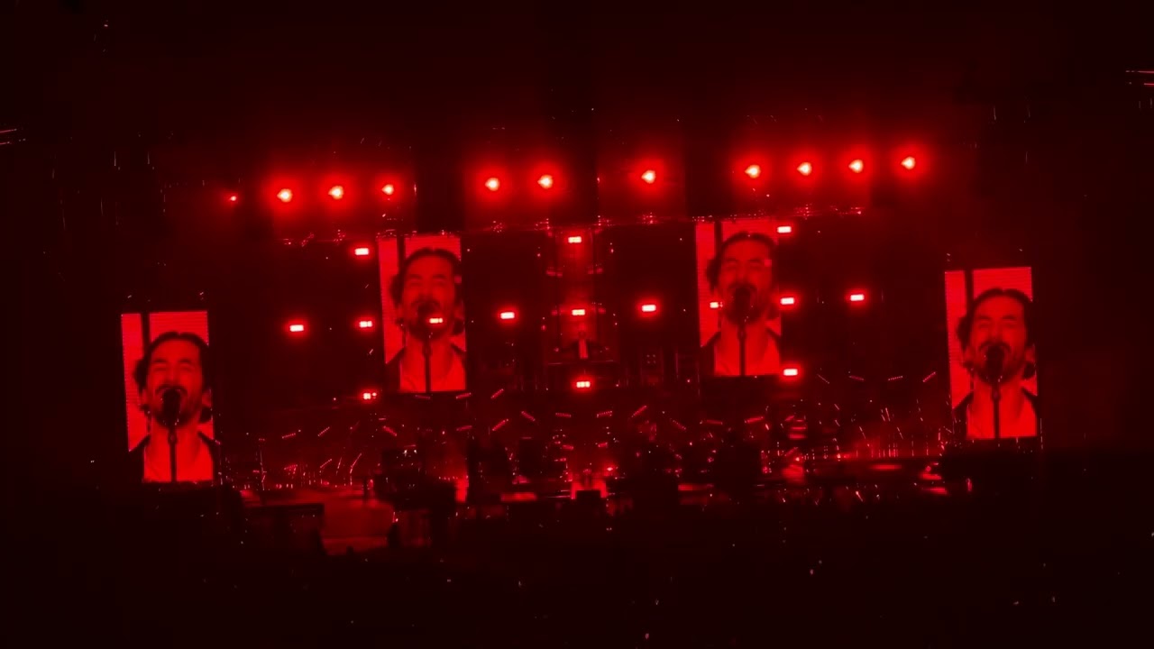 Lomepal live in Paris (Accor Arena/Bercy) - Mauvais ordre Tour - December 4 2023