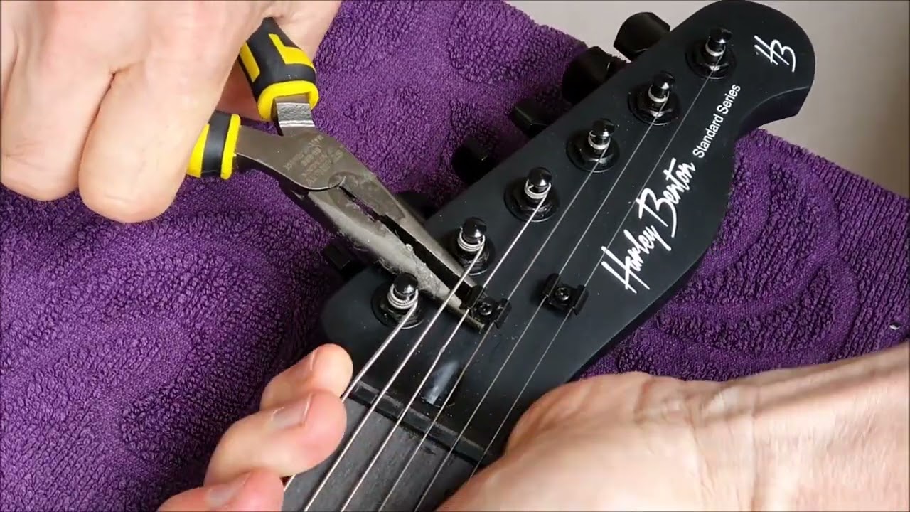 The Budget guitar series continues...