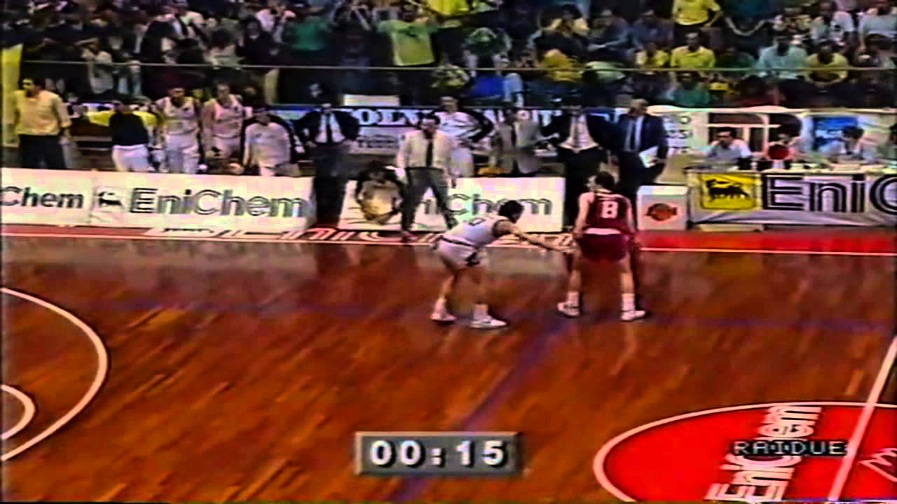 FINALE SCUDETTO 1989: GLI ULTIMI MINUTI DI GARA 5 IN DIRETTA SU RAI 2