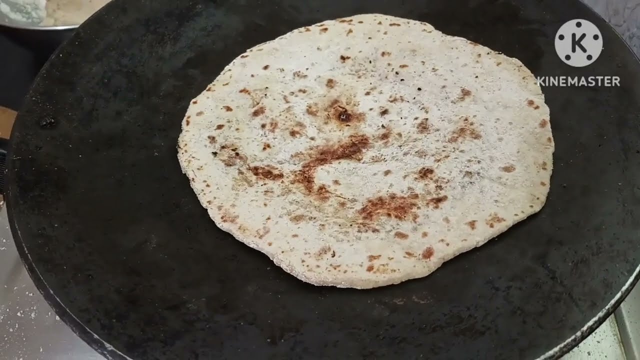तिळगुळाची पोळी संक्रांति special. Sesame and jaggery roti #roti #sankranti #sweet #tasty # recipe