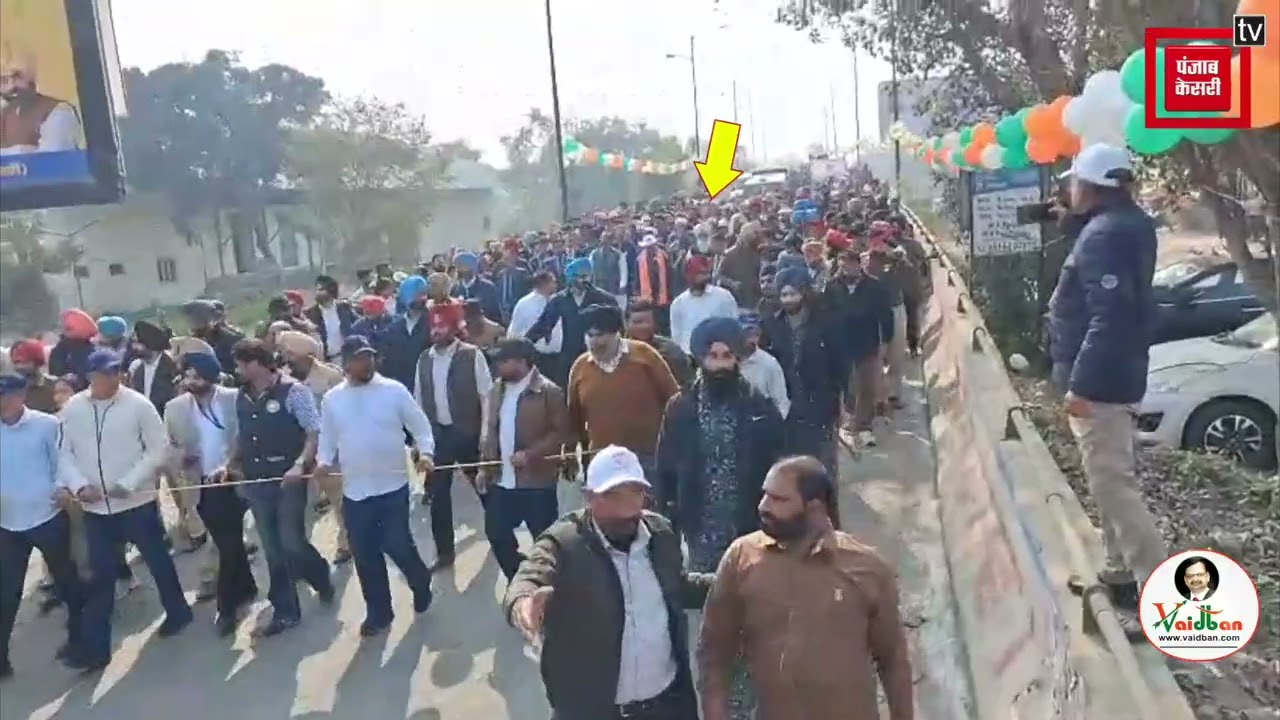 ਗਵਰਨਰ ਦੇ ਸਮਾਗਮ 'ਚ ਪੁੱਜੇ ਬਿਆਸ ਮੁਖੀ ਬਾਬਾ ਗੁਰਿੰਦਰ ਸਿੰਘ ਢਿੱਲੋਂ, ਨਸ਼ਾ ਛੁਡਾਓ ਰੈਲੀ 'ਚ ਹੋਏ ਸ਼ਾਮਿਲ !
