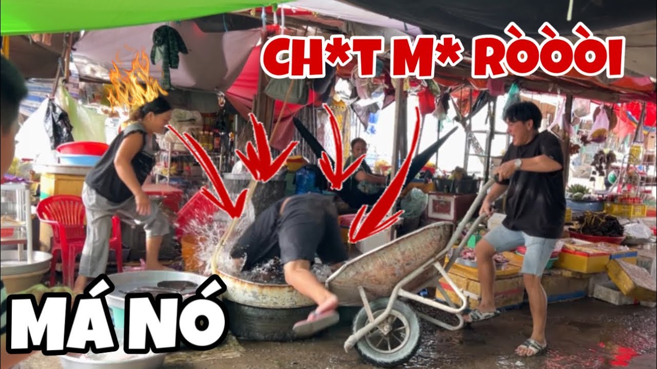Tư Béo Ủi Thẳng Vào Sạp Cá Bị Bắt Khóc Mướt Cầu Cứu Anh Em