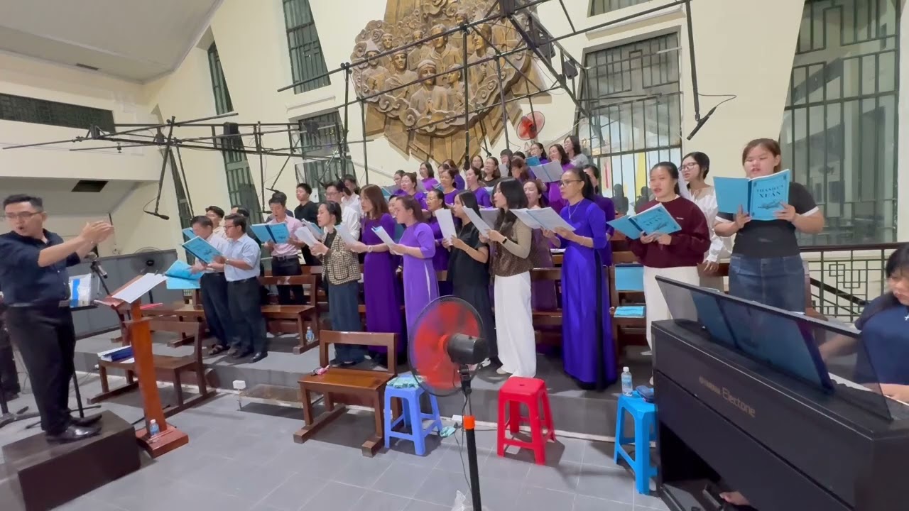 Bụi Tro Phận Người | Đức Hữu