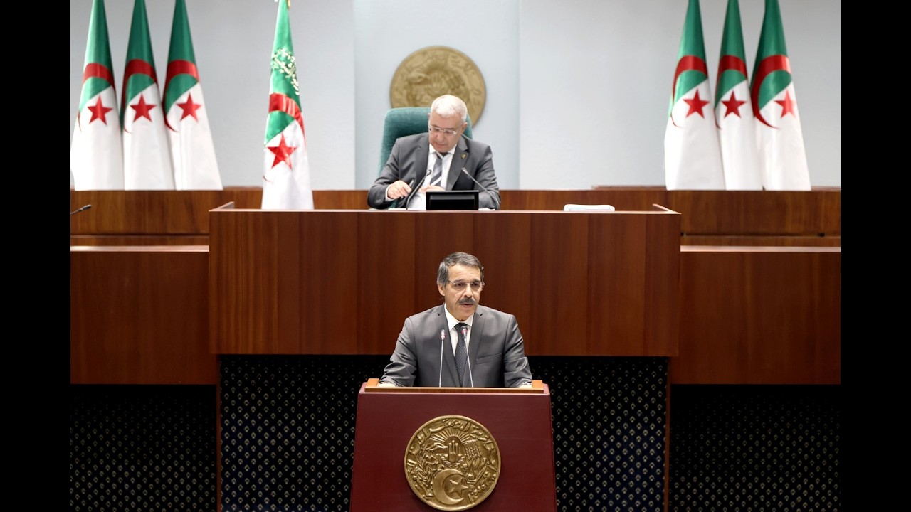 وزير المالية يعرض مشروع قانون يتضمن تسوية الميزانية لسنة 2023 أمام نواب المجلس