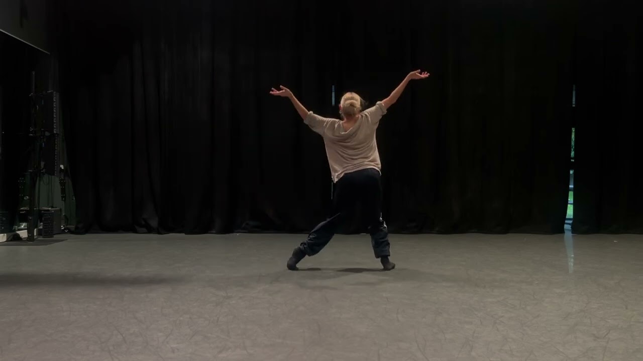 Nina Lowe - NDT2 Audition