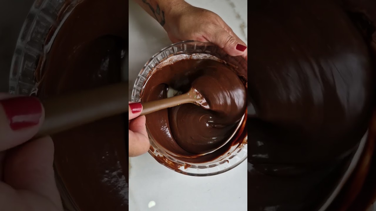 Torta Floresta Negra #fa&ccedil;aevenda