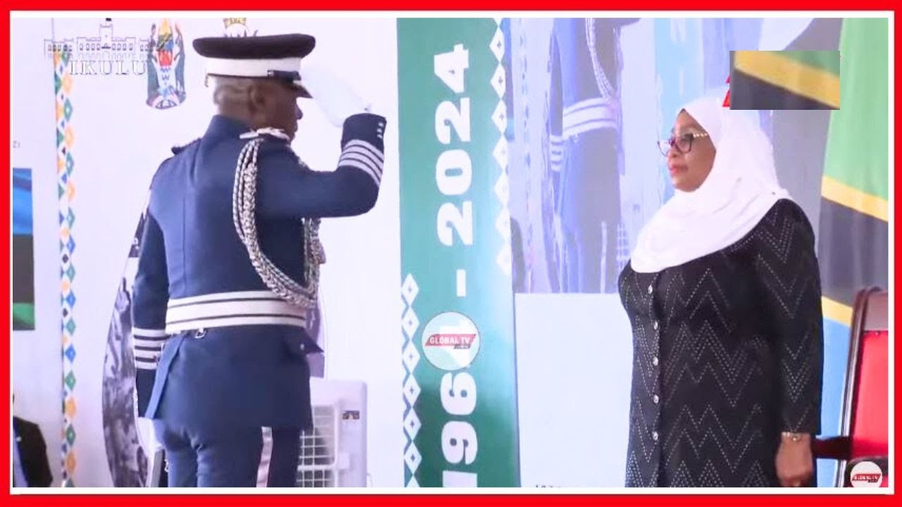 CHEKI UKAKAMAVU wa IGP WAMBURA AKITUNUKIWA NISHANI na RAIS SAMIA - AMPIGIA SALUTI...