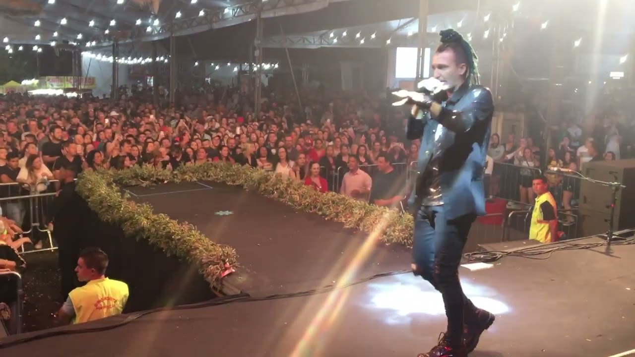 Bob Maicon Show na Festa estadual da Ovelha em Campo Alegre SC .