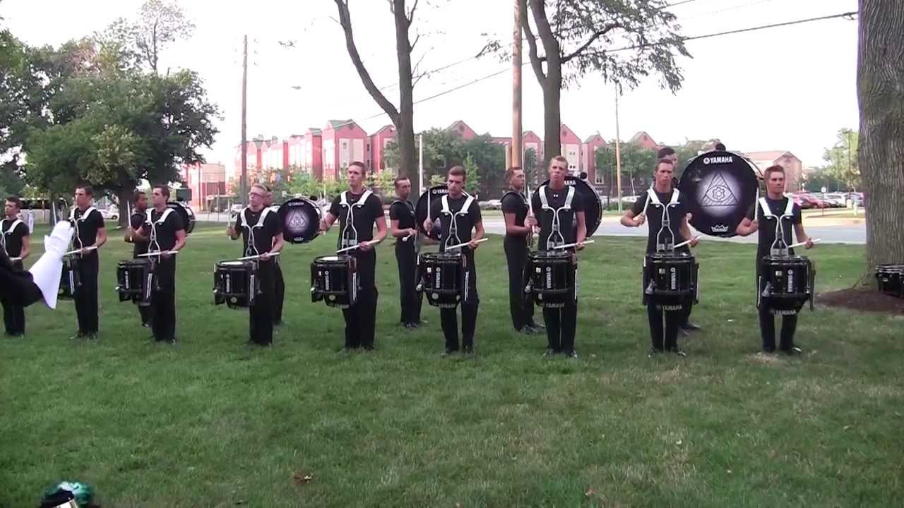 The Cavaliers Drumline 2013 - Closer