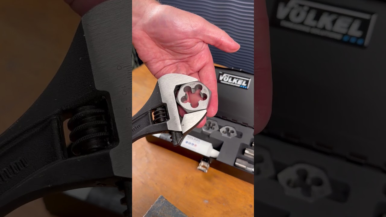 Thread cutting in the sanitary sector - V&Ouml;LKEL shows the solution