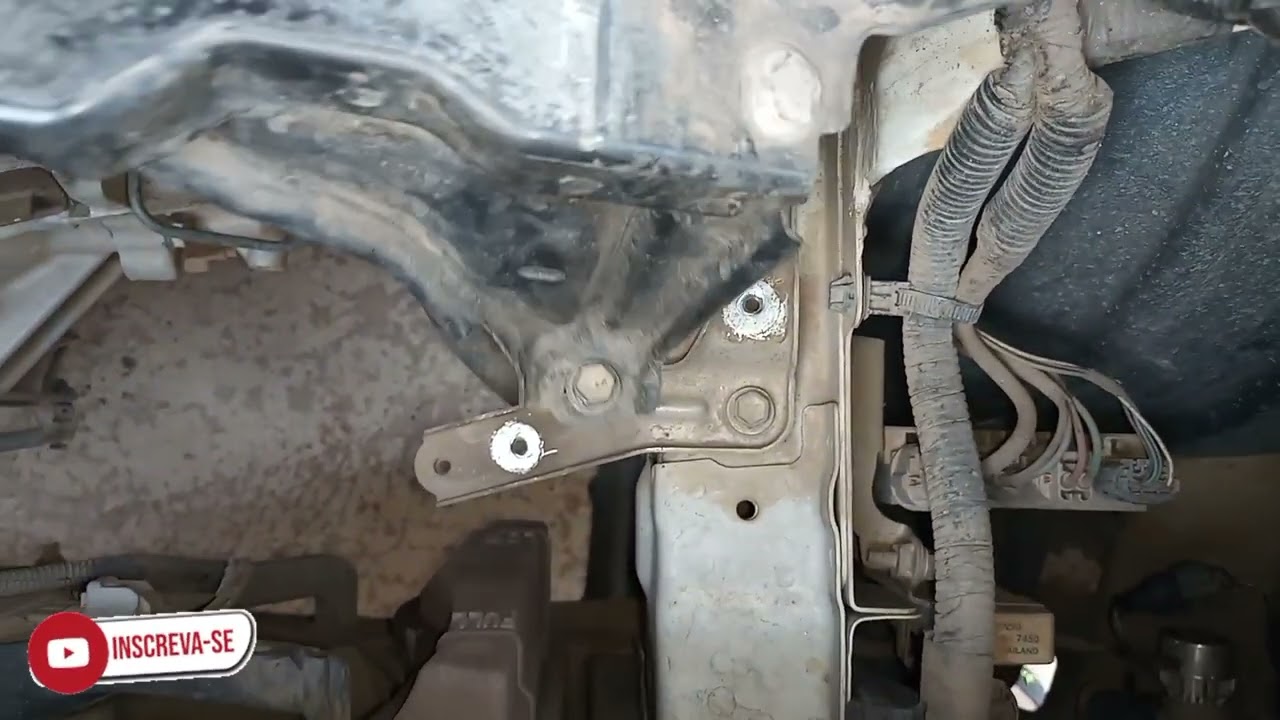 troca do coxim do motor lado esquerdo ou calço do motor Toyota yaris passo a passo