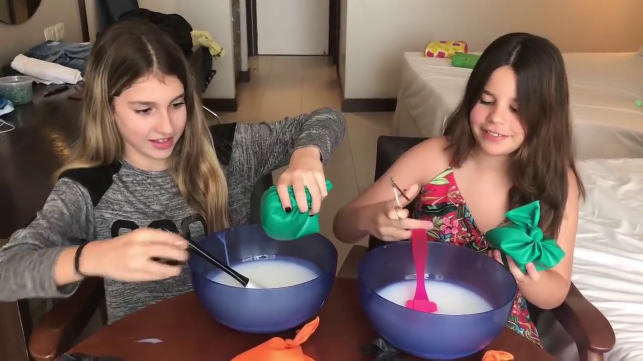 DESAFIO 1KG DE SLIME NOS BALÕES COLORIDOS !!! | POR SOFIASFURLANI E LUARA FONSECA