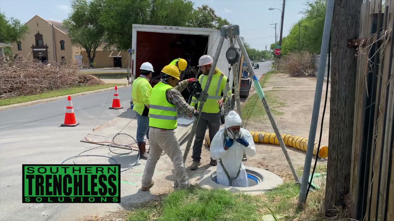 Time Lapse of Manhole Rehabilitation 3rd Stage 100% Solids Epoxy Coating