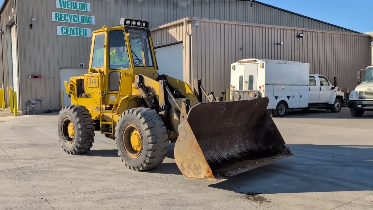 1980 CAT 930 Wheel Loader