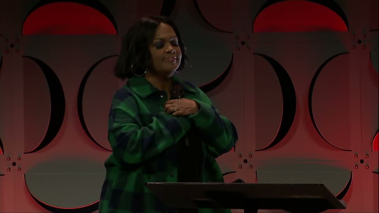 CeCe Winans | Highlands College Artist-in-Residence