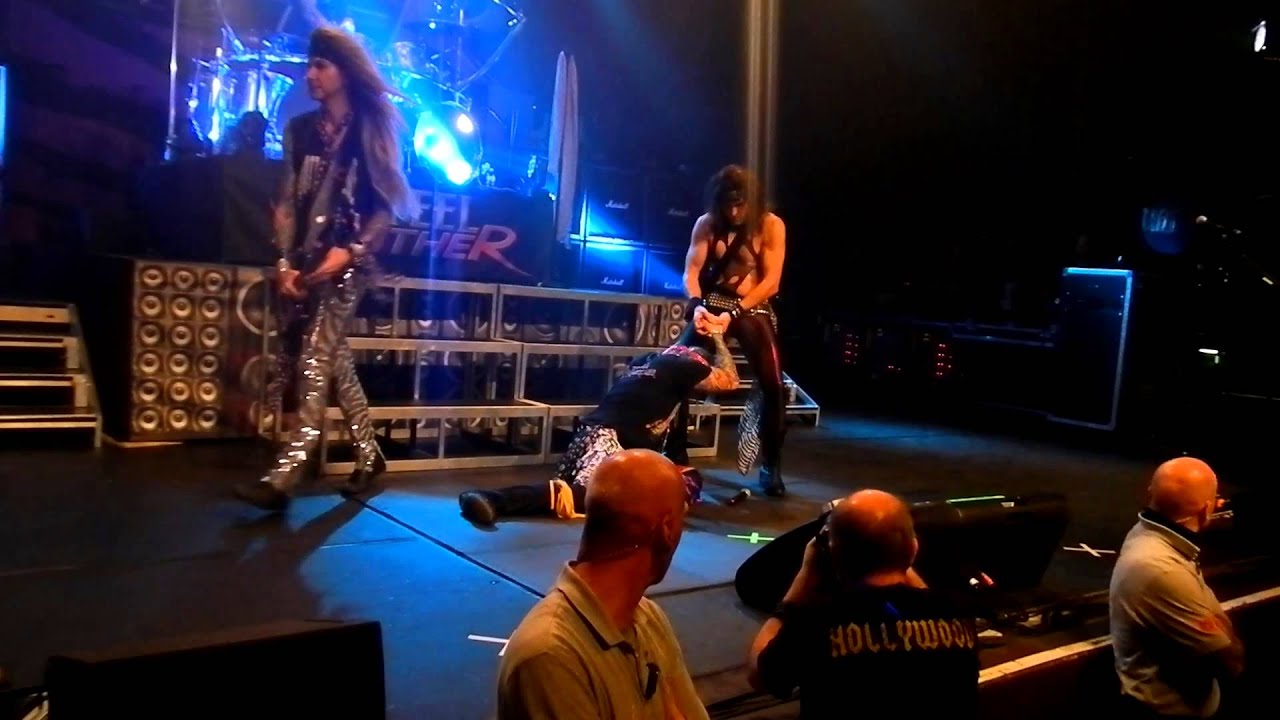 Steel Panther - 5-8 @ Trix (02-11-2012) Antwerp Belgium