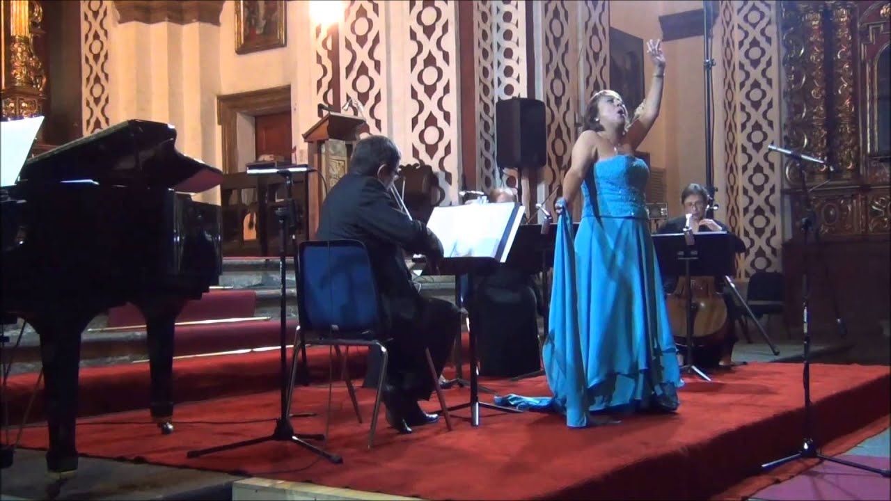 PATRICIA GUZMAN - Soprano (Colombia) 