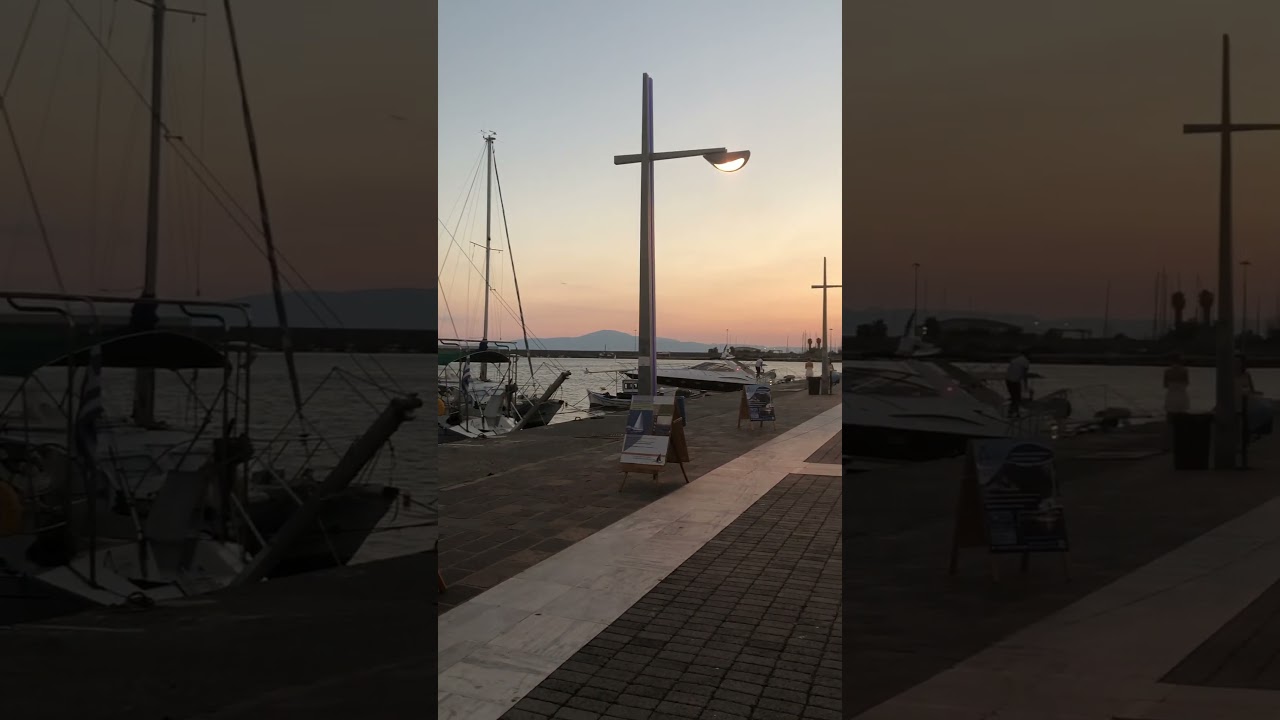 Средиземное море, набережная Пелопоннеса, Греция. Mediterranean sea, Peloponnese seafront, Greece