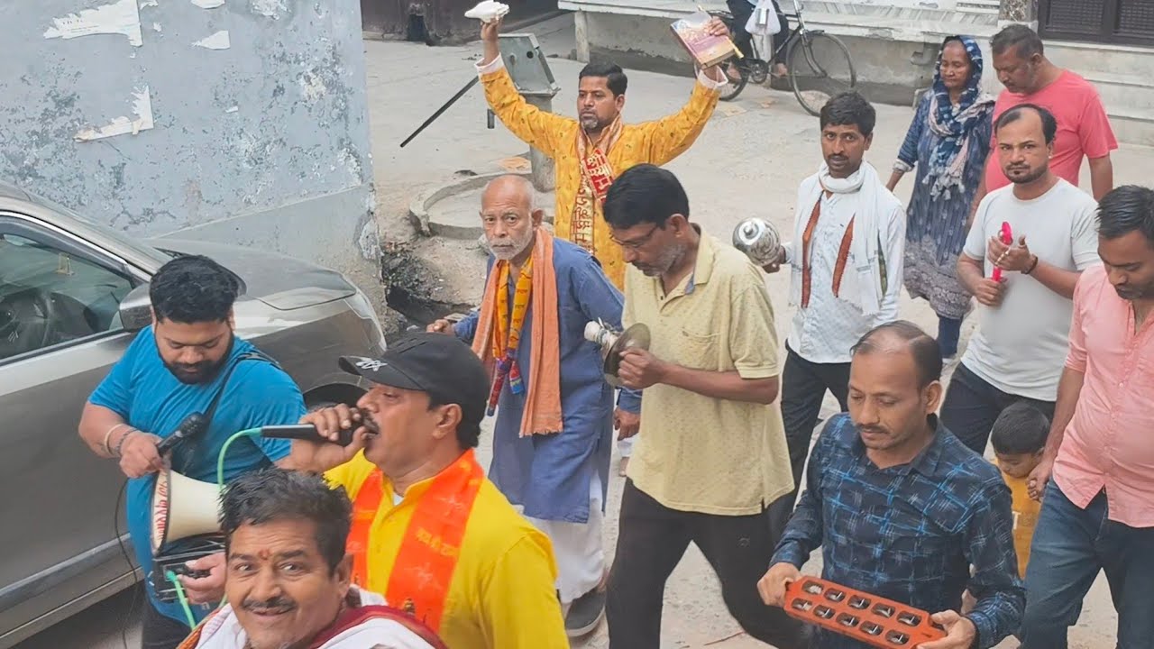 Shri Radha Rani ki Prabhat feri Atrauli mein 17.3.2026 mo.9639474717
