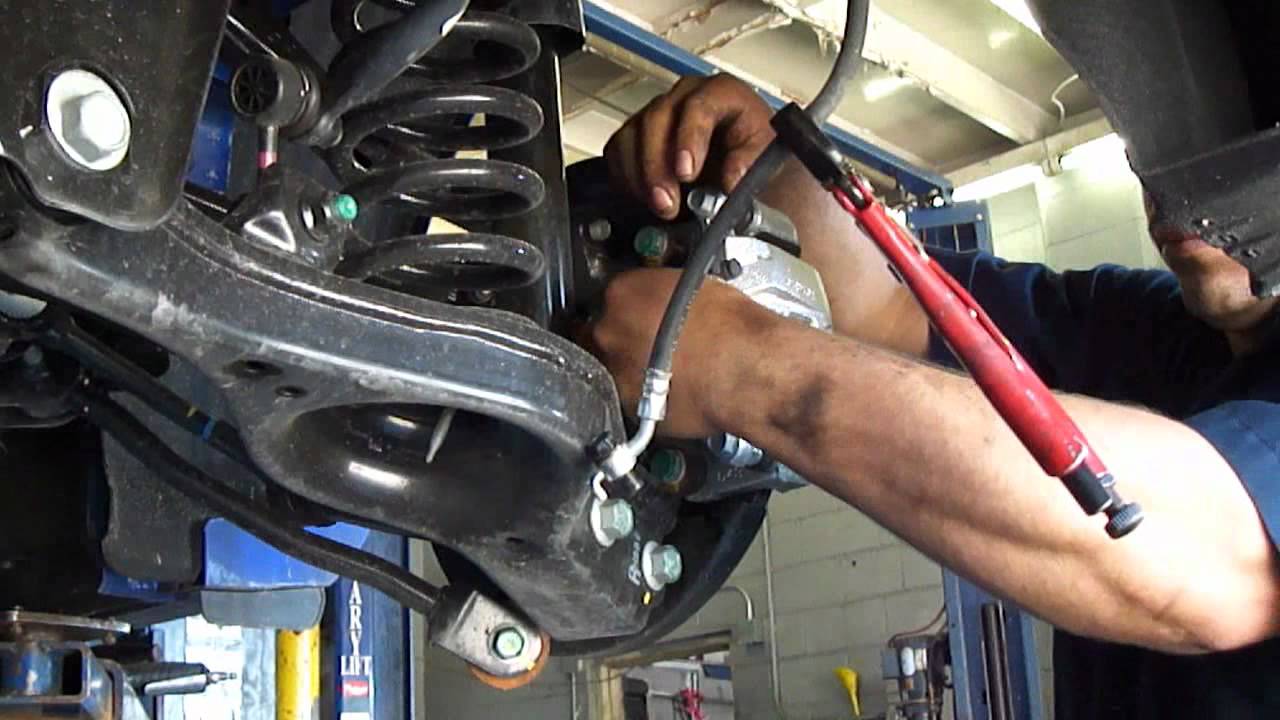 2013 Genesis Coupe Brembo Brake Upgrade Installation Guide