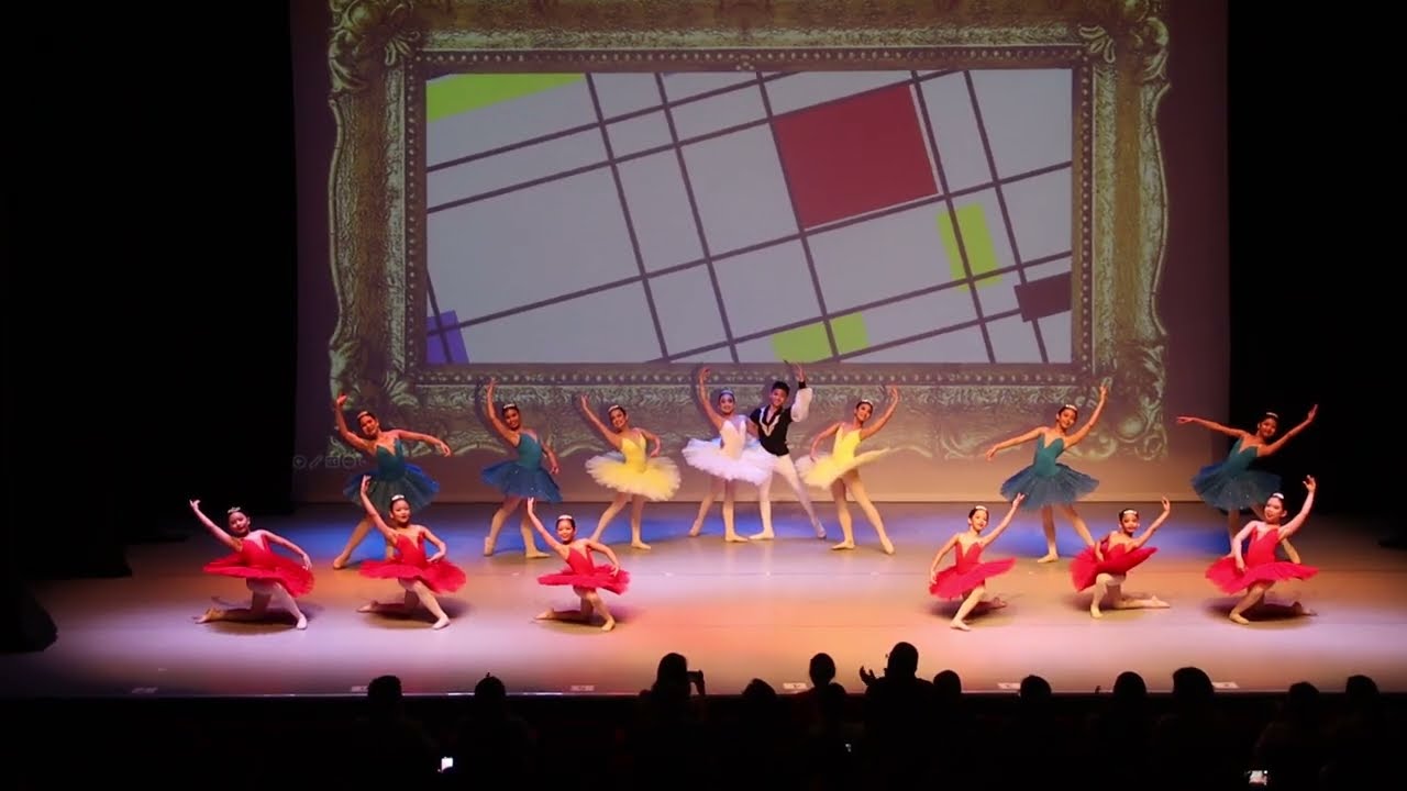 Mondrian, by our Ballet 1 & Children's Ballet Dancers. Choreography by Nesa Tanyag